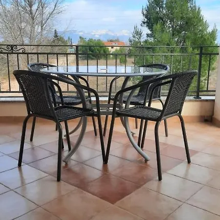 Lovely Holiday Luce Apartment *